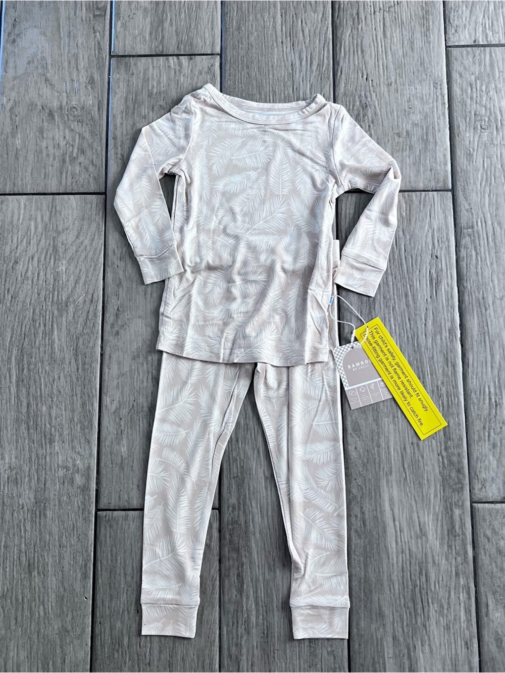 Lolli Co Tropical Leaf Print Two Piece Bamboo Pajama Set Size 18-24 Months NWT